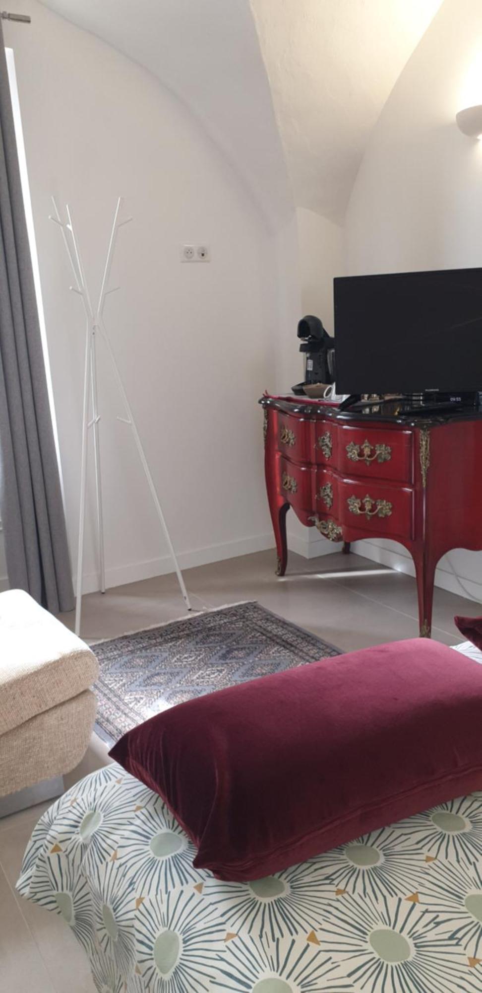 La Tour Noble Bed & Breakfast Saint-Saturnin  ภายนอก รูปภาพ